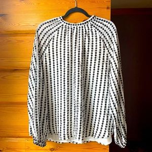 Ann Taylor XXL black and white embroidery long sleeve blouse.